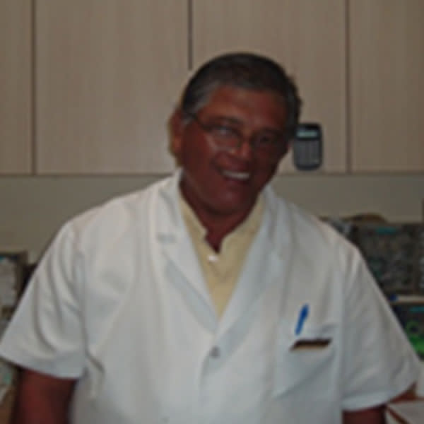 Dr. Jaime Velasco, Apple Valley Veterinarian